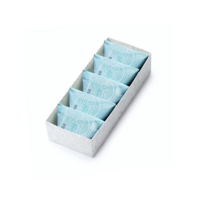 送料込【逢絢亭・新品】茶道具 花入 瀬戸焼 掛分 耳付 味舌隆司 紙箱入り 送料込【逢絢亭・新品】茶道具 茶碗 楽焼 蓮花の形 楽入窯 紙箱入り